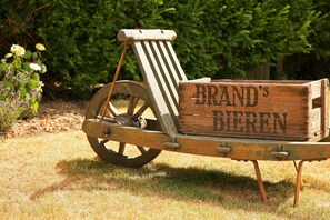 House | Interior detail - Farmstay With Garden Views (Wijlre)