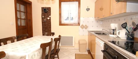 House | Private kitchen