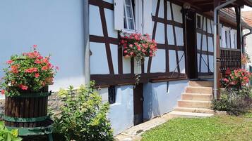 House | Exterior