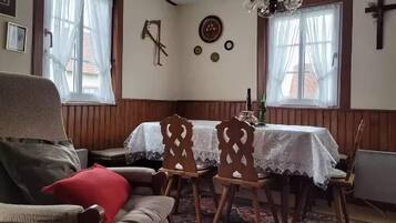 House | Living room