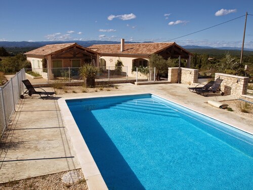 Lavish House in Ardeche With Shared Pool
