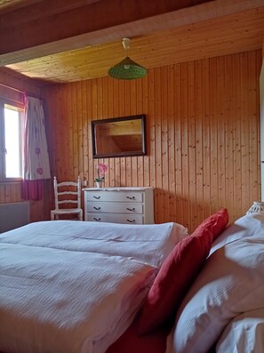 Chalet - Chalet in Saulxures Near Ski Resorts (Saulxures-sur-Moselotte)