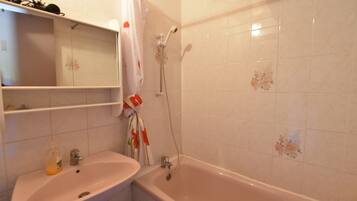Chalet | Bathroom