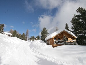 Chalet | Exterior