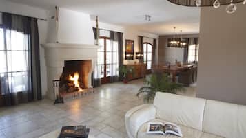 Villa | Living room