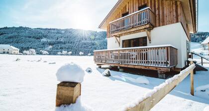 Classic Chalet With Infrared Sauna