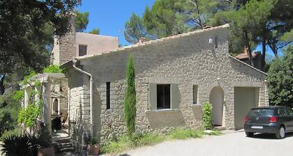 Villa in Crillon-le-brave Near Mont Ventoux