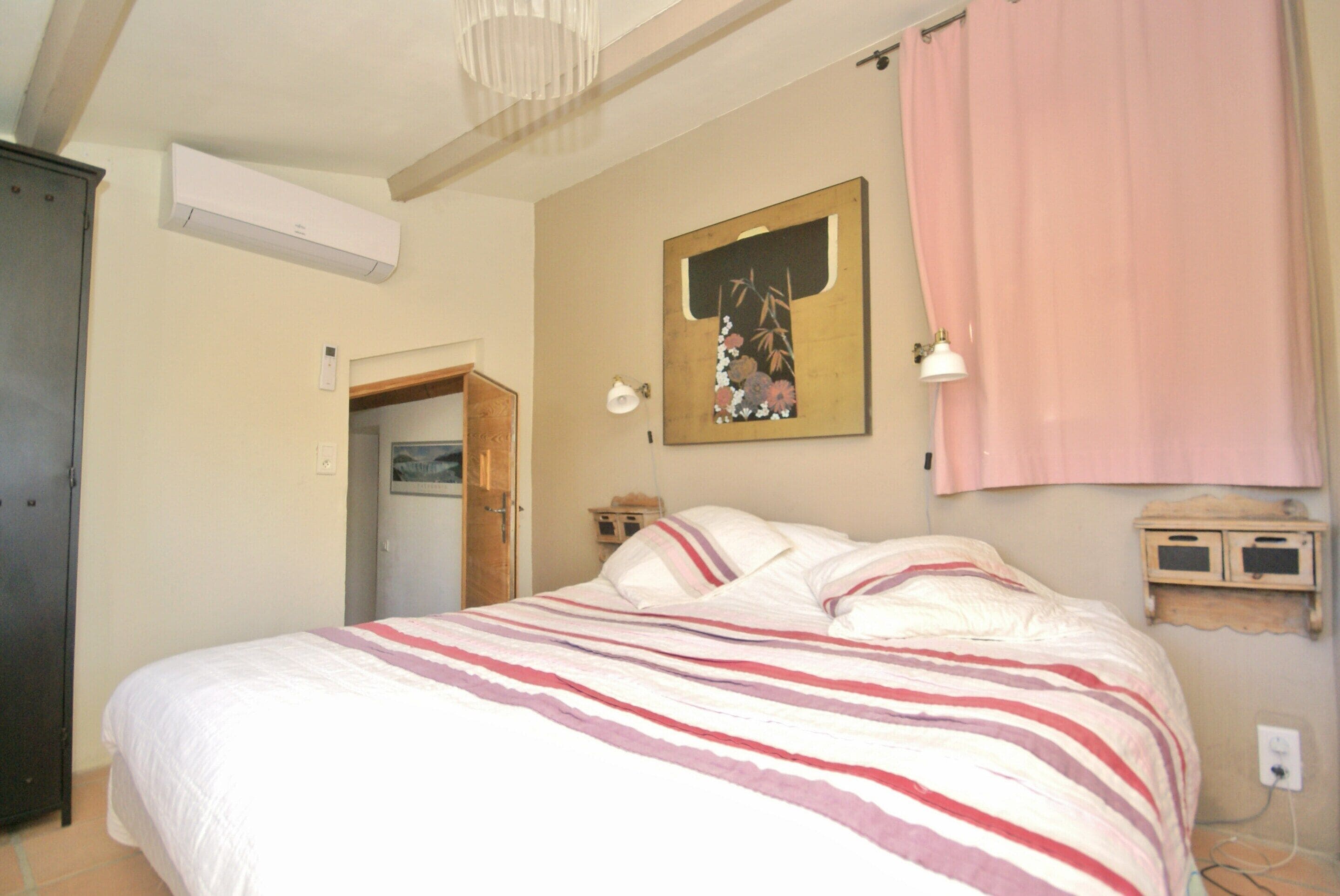 Villa | 5 bedrooms, individually furnished, iron/ironing board, bed sheets