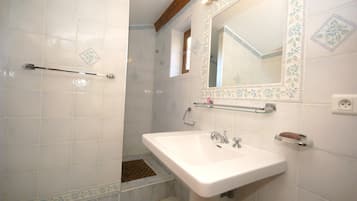 Vila | Kamar mandi | Shower