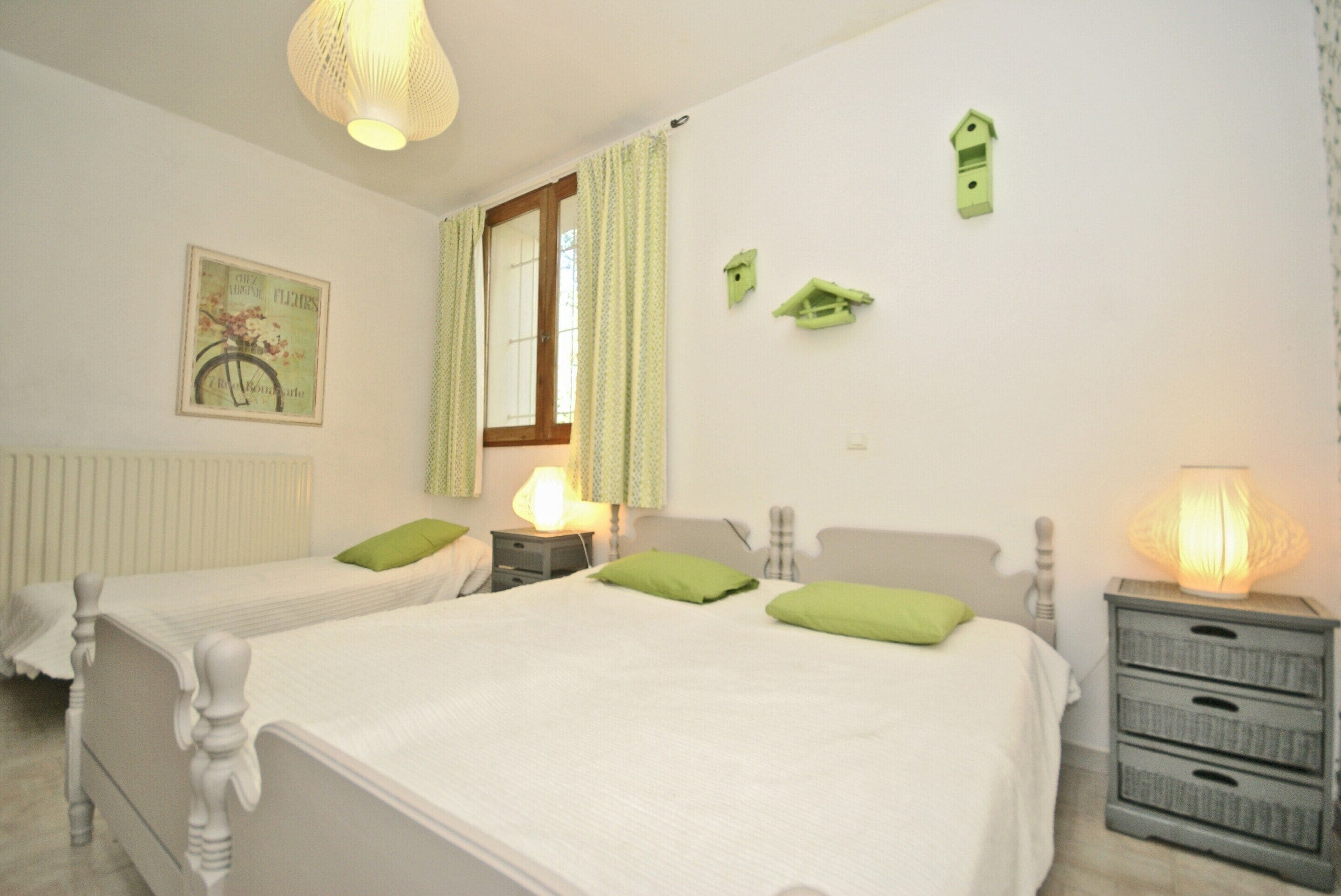 Vila | 5 kamar tidur dan dilengkapi dengan perabotan berbeda-beda