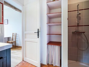 House | Bathroom - Historic Home Saint-aignan by Lake (Saint-Aignan)