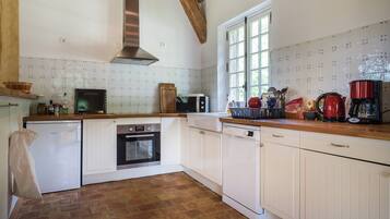 House | Dapur peribadi | Kerusi tinggi