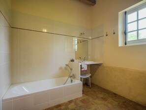 House | Bathroom - Historic Home Saint-aignan by Lake (Saint-Aignan)