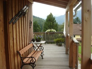 Unclassified image, 2 of 40, button - Mountain Chalet in the lap of Luxury With Bubble Bath in Hohentauern (Hohentauern)