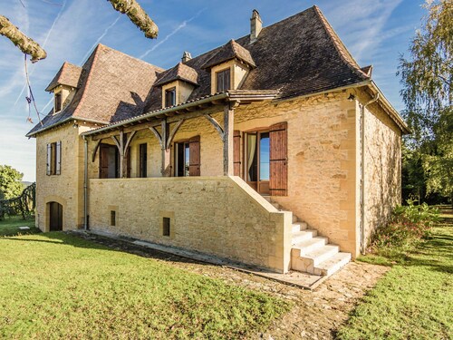 Beautiful Périgord House With Marvellous View of Marquay and Beautiful Nature