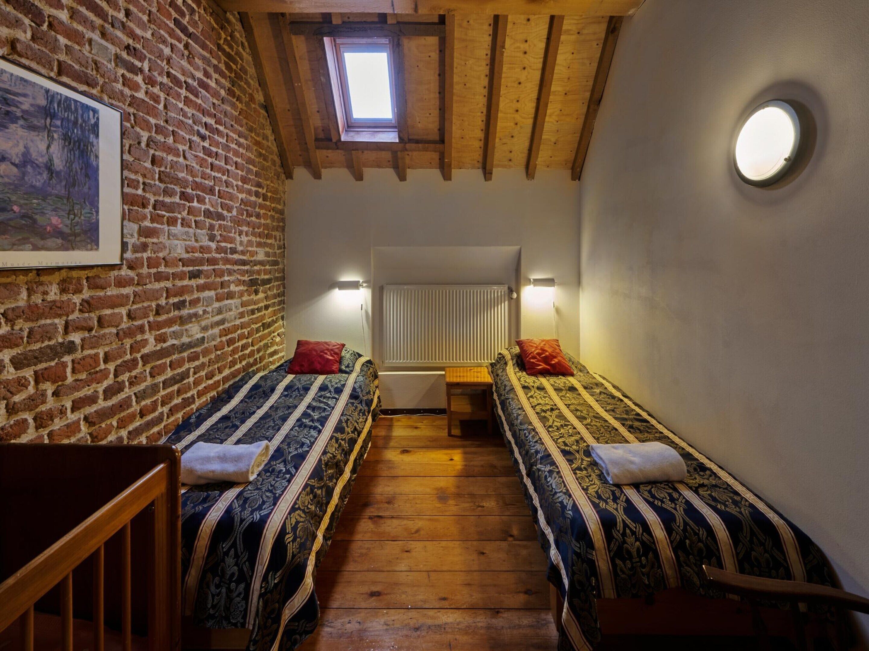 Appartement | 3 chambres, ameublement personnalisé, draps fournis