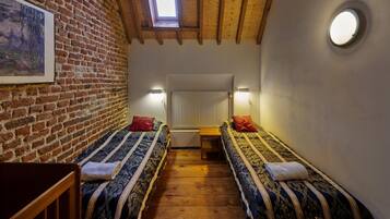 Appartement | 3 chambres, ameublement personnalisé, draps fournis