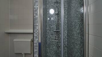 Apartment | Badezimmer