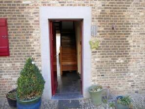 Apartment | Reception - Spacious Apartment near Town Center in Mesch (Eijsden)