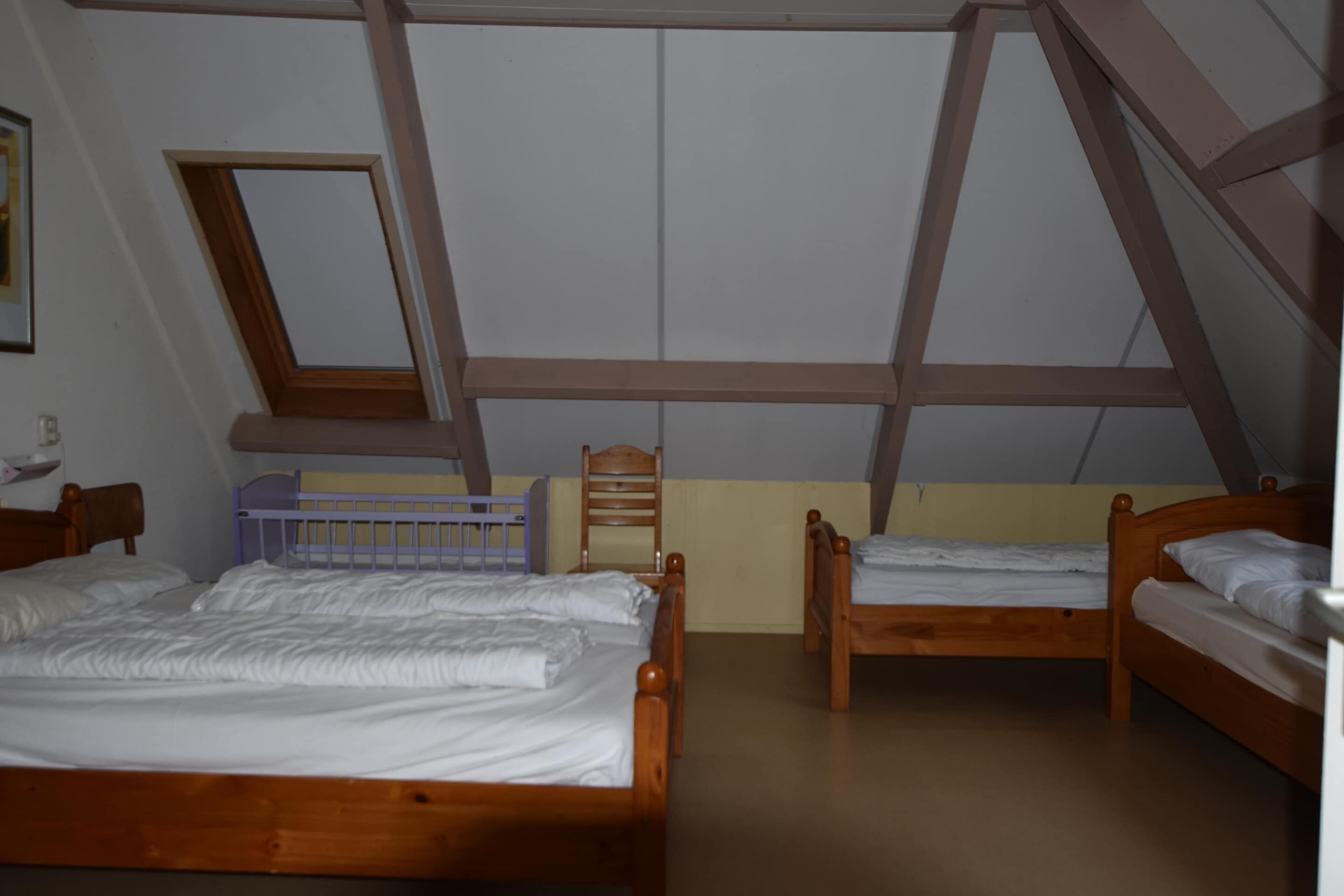 House | Room amenity