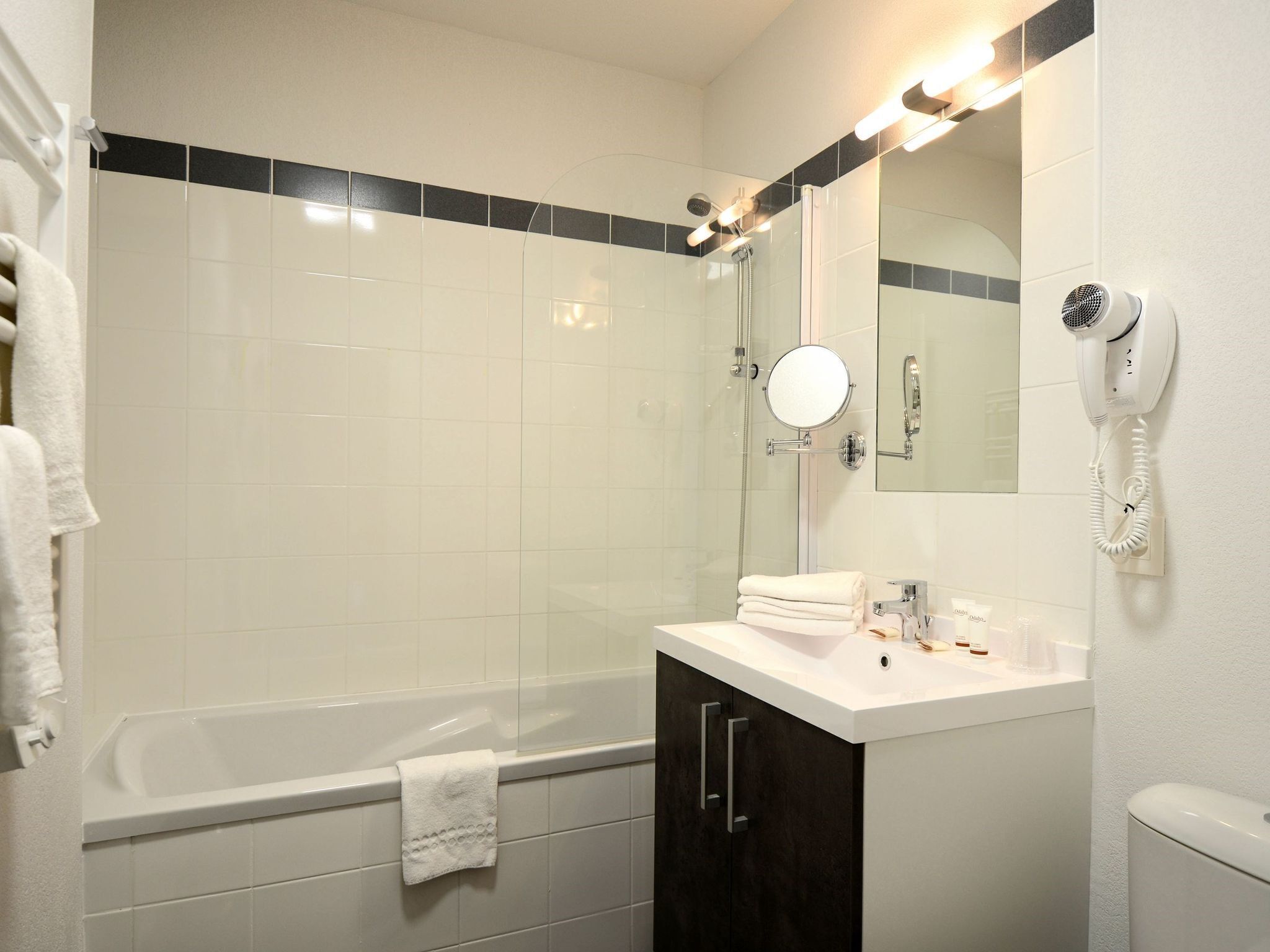 Apartment | Bathroom