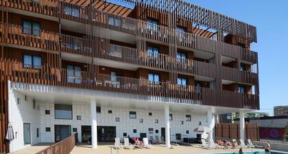 Stylish Sete Getaway