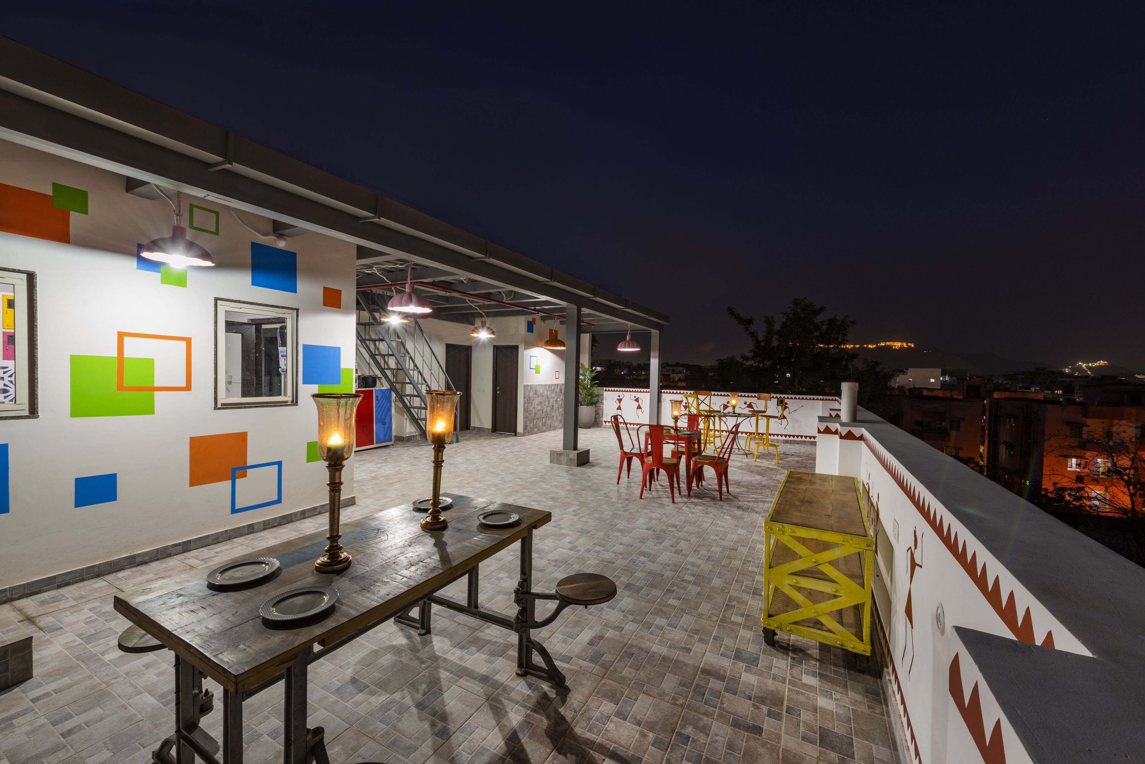 Açık havada yemek servisi