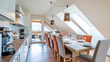 Apartamento | Cozinha privada | Cadeirão de bebê