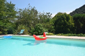 House | Pool - Holiday Home in Ardeche Near Chateau de Ventadour (Lalevade-d'Ardeche)