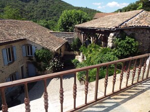 Balcony - Holiday Home in Ardeche Near Chateau de Ventadour (Lalevade-d'Ardeche)