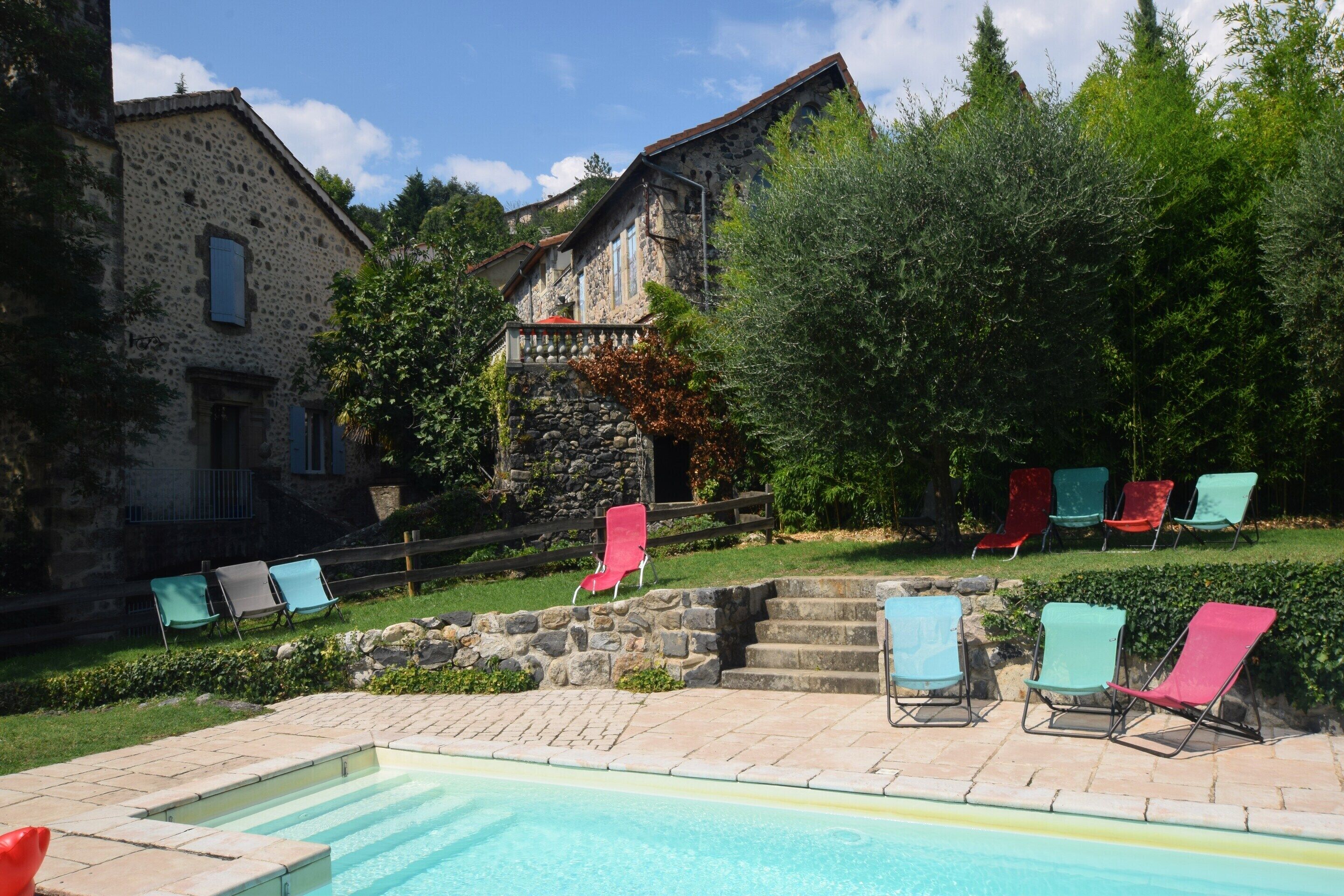 House | Pool