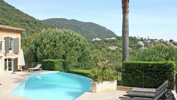 Unclassified image, 1 of 33, button - Beautiful Villa With Swimming Pool in Cavalaire-sur-mer (Cavalaire-sur-Mer)
