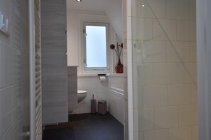 House | Bathroom