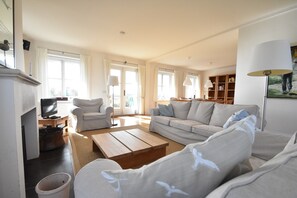 Villa | Living room