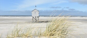 Villa in Midsland Near the Sea