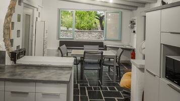 House | Private kitchen | High chair