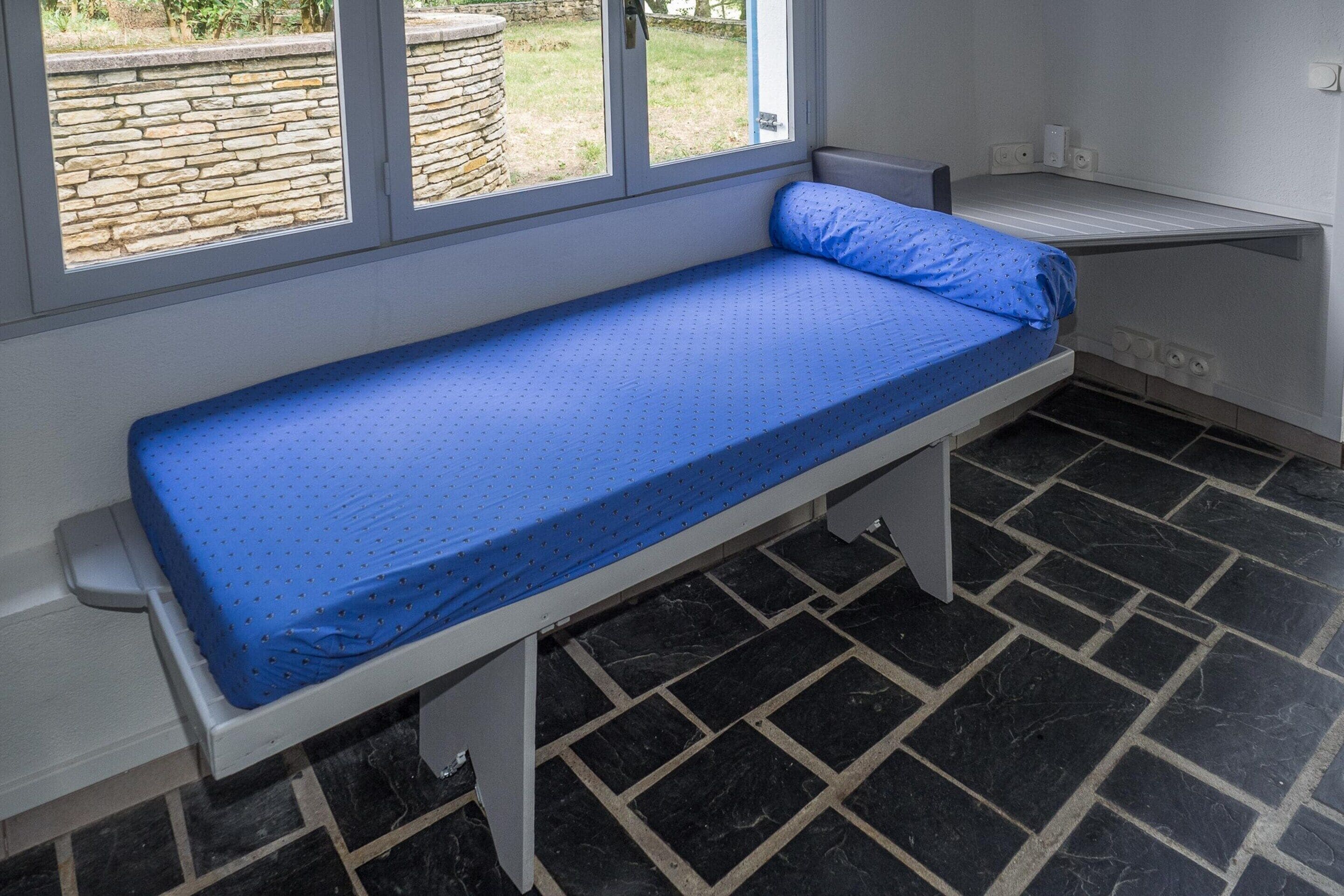 1 bedroom, individually furnished, bed sheets