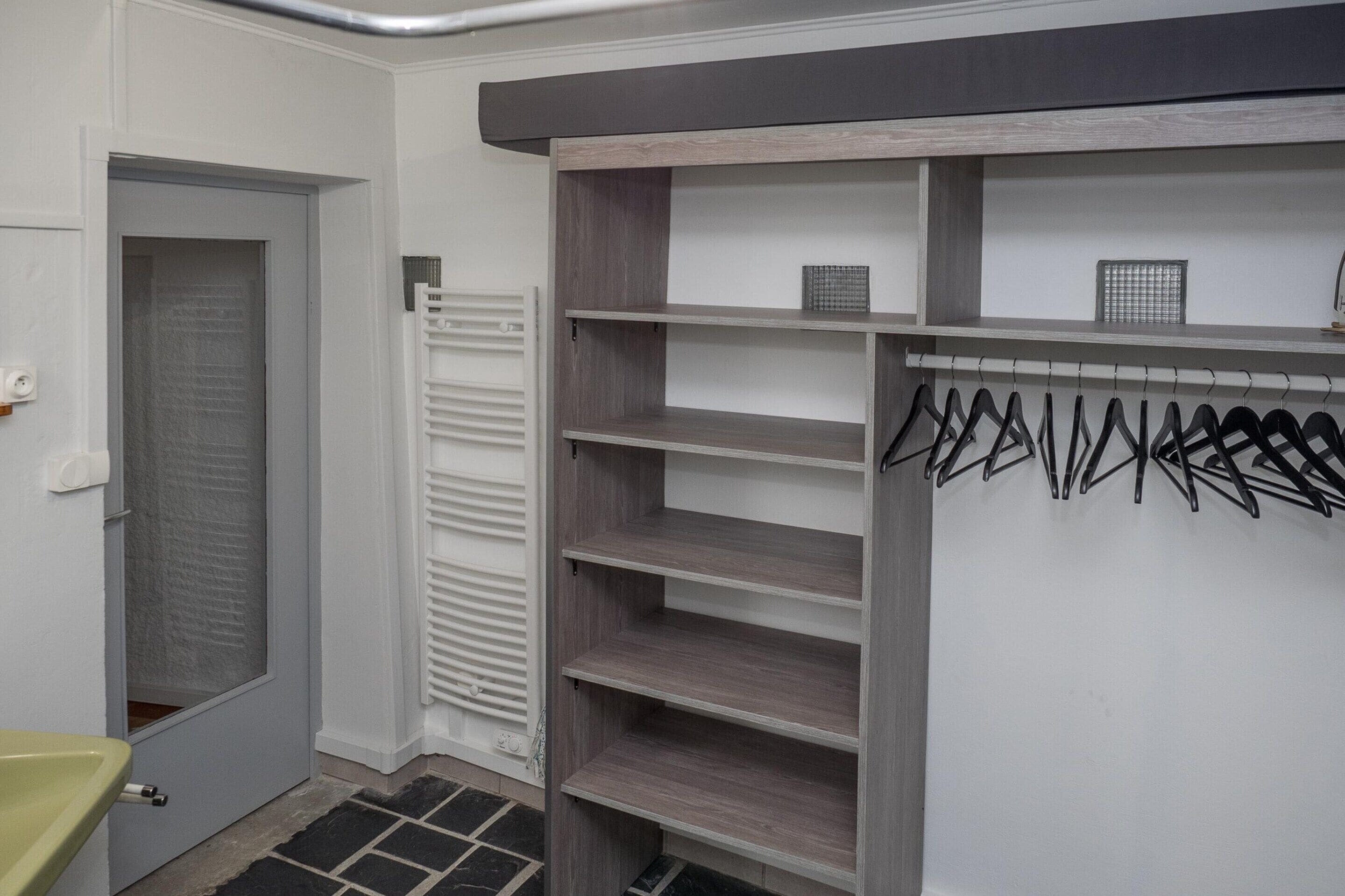 House | Bathroom