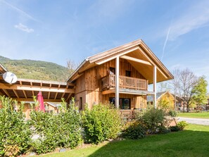 Chalet | Exterior - Attractive Chalet With Sauna (Sankt Georgen am Kreischberg)