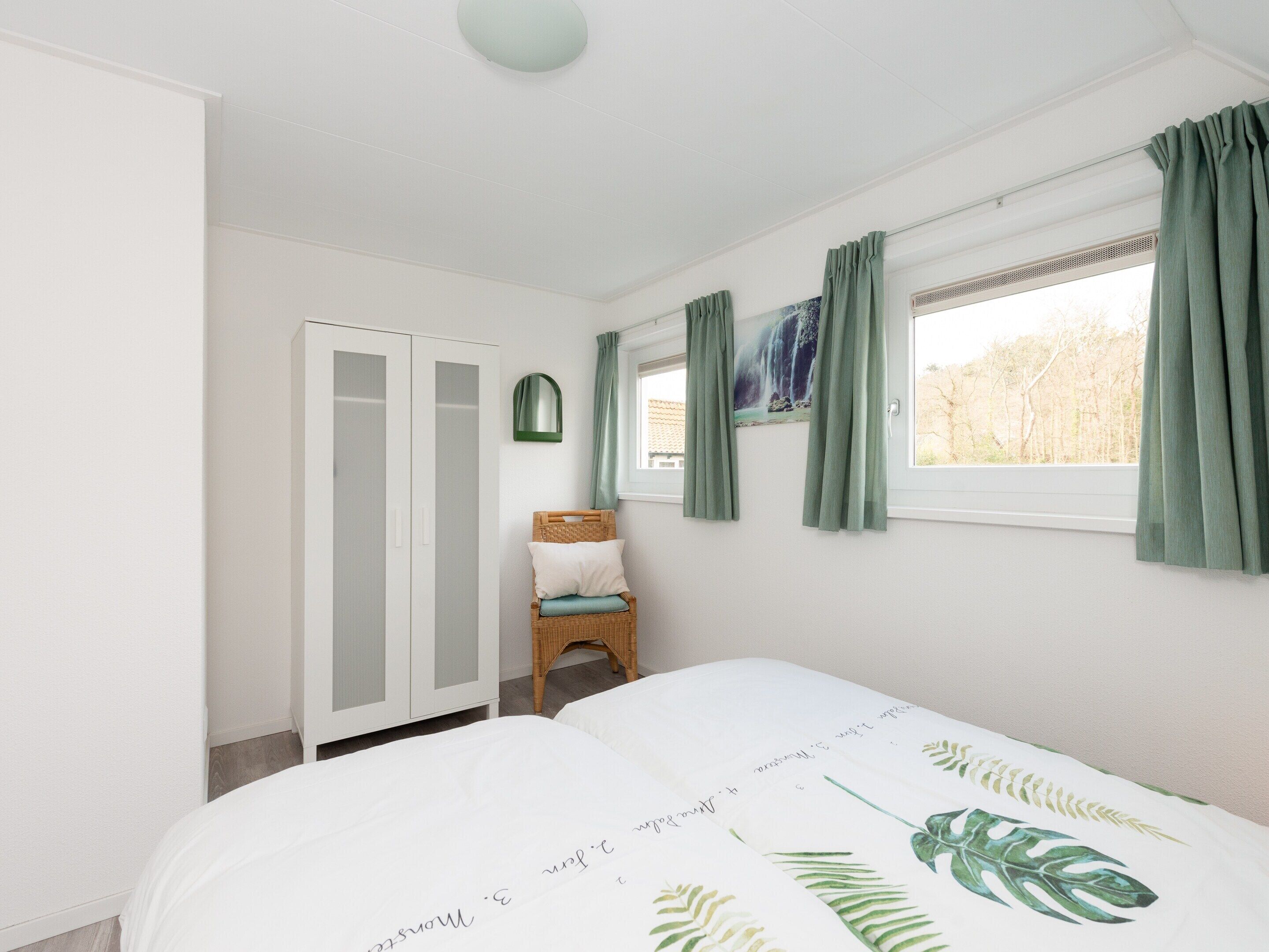 2 bedrooms, individually furnished, bed sheets