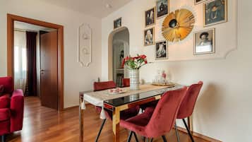 Deluxe Apartment, 2 Bedrooms, Balcony, City View | Living area | 110-cm Smart TV with digital channels, TV, Netflix