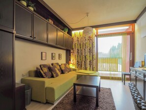 Apartment | Living room