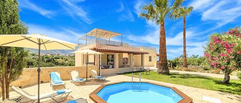 Facciata della struttura