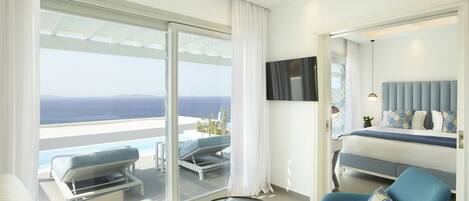 Grand-Suite, eigener Pool, Meerblick | 1 Schlafzimmer, Bettwäsche aus ägyptischer Baumwolle