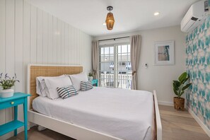 1 bedroom, iron/ironing board, WiFi, bed sheets - Twenty Shore - 2 Ocean Suite (Ogunquit)