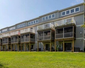 Exterior - 4BR 3.5BA POOL - Walk or bike to town and beach! (Rehoboth Beach)