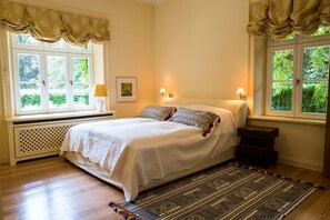 Deluxe House (Rotes Haus) | Individually furnished, free WiFi - Forsthaus Friedrichsruh (Aumuehle)