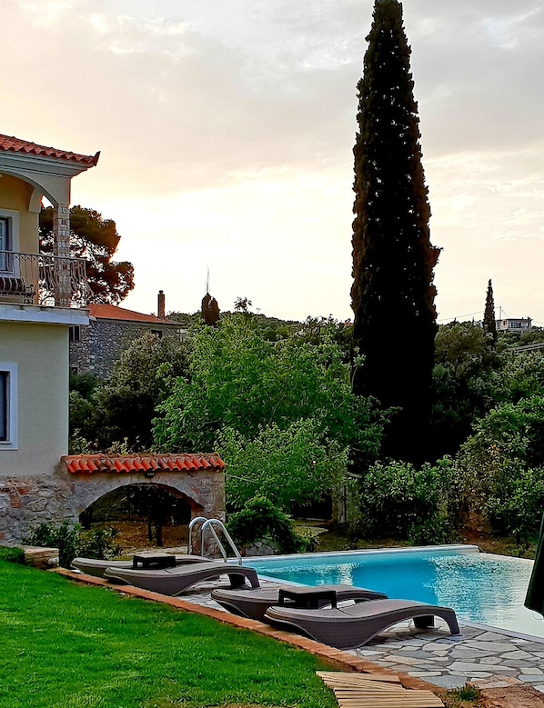 Outdoor pool - Private Pool Country Cottages (Poros)