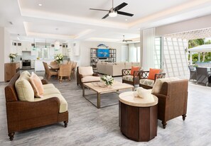 TV de tela plana, DVD player