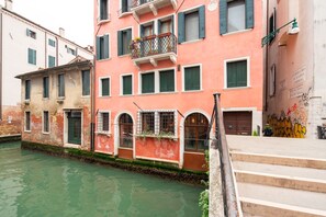 Exterior - Casa sul Ponte del Cristo - Your private canal view (Venezia)